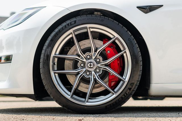 2024 Tesla Model S Plaid AWD - 22938522 - 31