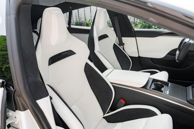 2024 Tesla Model S Plaid AWD - 22938522 - 39