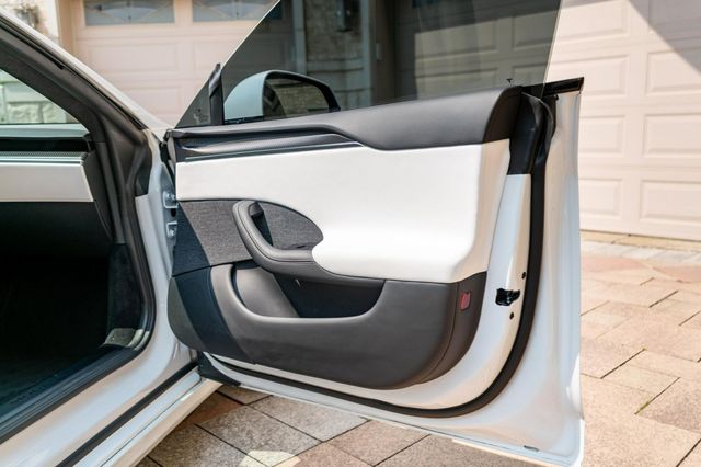 2024 Tesla Model S Plaid AWD - 22938522 - 62