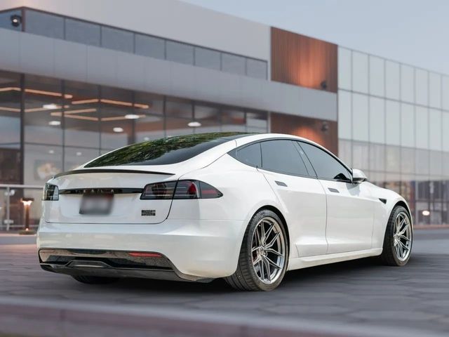 2024 Tesla Model S Plaid AWD - 22938522 - 7