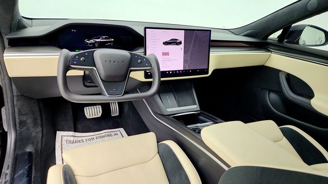 2024 Tesla Model S Plaid AWD w/ 21'' Wheels & Cream Vegan Leather Interior - 23007486 - 11