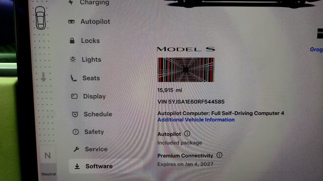 2024 Tesla Model S Plaid AWD w/ 21'' Wheels & Cream Vegan Leather Interior - 23007486 - 13