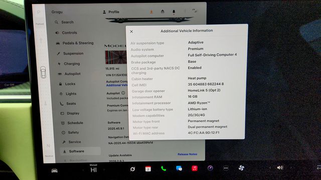 2024 Tesla Model S Plaid AWD w/ 21'' Wheels & Cream Vegan Leather Interior - 23007486 - 14