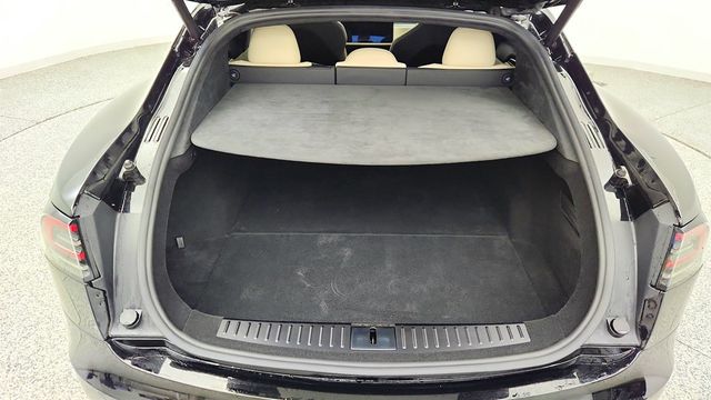 2024 Tesla Model S Plaid AWD w/ 21'' Wheels & Cream Vegan Leather Interior - 23007486 - 26