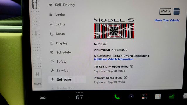 2024 Tesla Model S Plaid AWD w/ Yoke Steering Wheel - 23082241 - 12