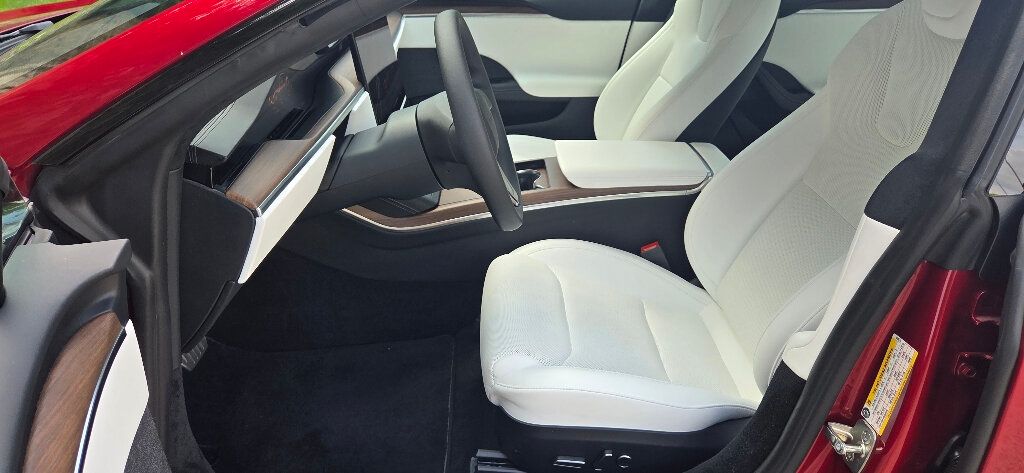 2024 Tesla Model S VERY LOW MILES Ultra Rare FSD Capable 1 Owner 615-300-6004 - 23034887 - 10