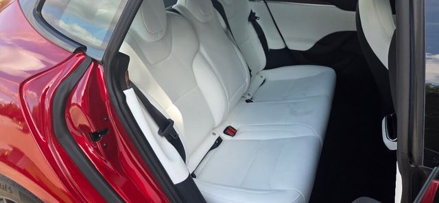2024 Tesla Model S VERY LOW MILES Ultra Rare FSD Capable 1 Owner 615-300-6004 - 23034887 - 20