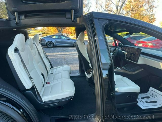 2024 Tesla Model X AWD - 22941040 - 13