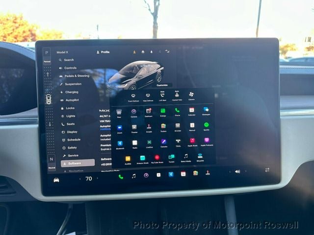 2024 Tesla Model X AWD - 22941040 - 25