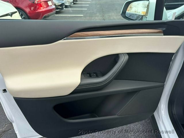 2024 Tesla Model X AWD - 22970417 - 7