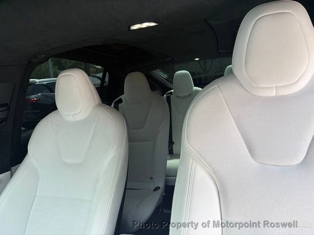 2024 Tesla Model X AWD - 23037003 - 13