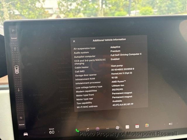 2024 Tesla Model X AWD - 23037003 - 17