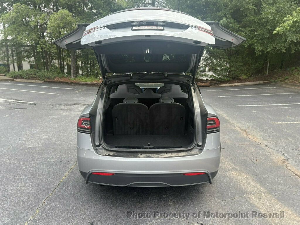 Tesla Model X AWD photo 10