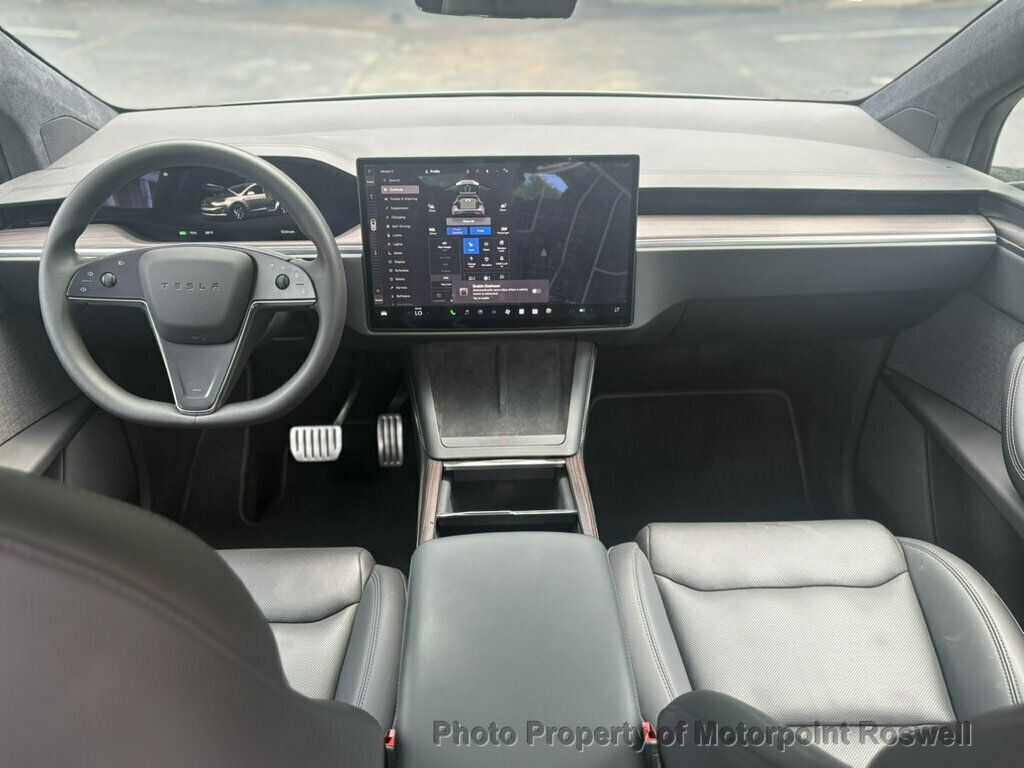 Tesla Model X AWD photo 17
