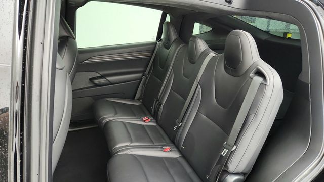 2024 Tesla Model X AWD - 22951461 - 23