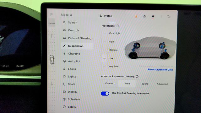 2024 Tesla Model X AWD - 22958220 - 17