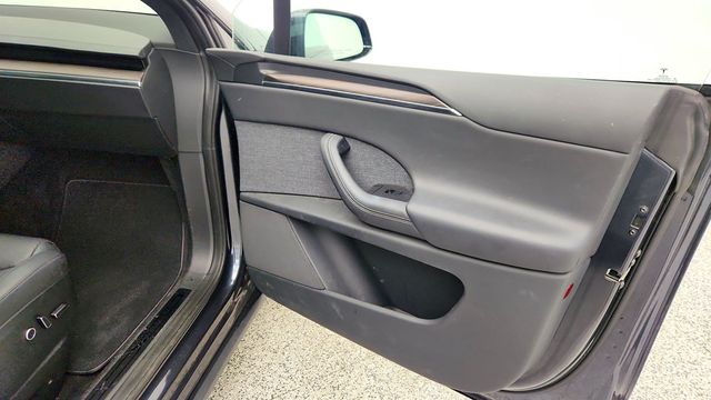 2024 Tesla Model X AWD - 22999082 - 26
