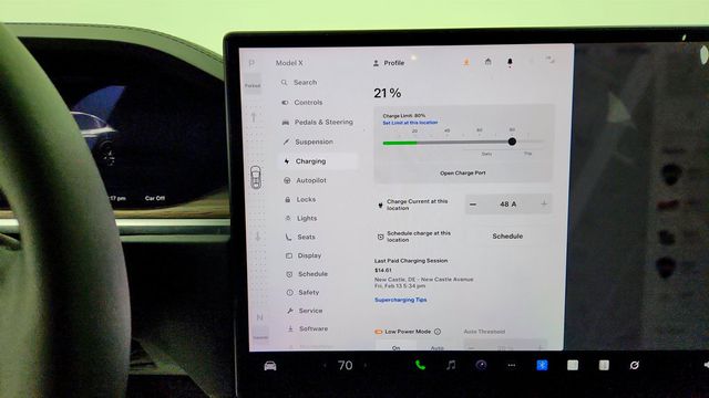 2024 Tesla Model X AWD - 23002193 - 18