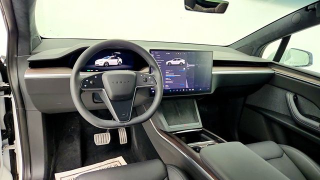 2024 Tesla Model X AWD - 23002198 - 11