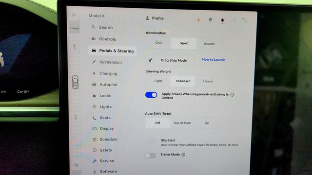 2024 Tesla Model X AWD - 23002198 - 17