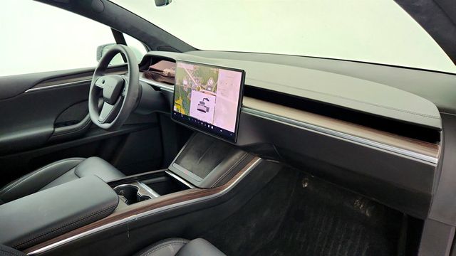 2024 Tesla Model X AWD - 23002198 - 30
