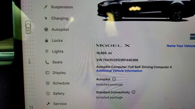 2024 Tesla Model X AWD - 23020162 - 13
