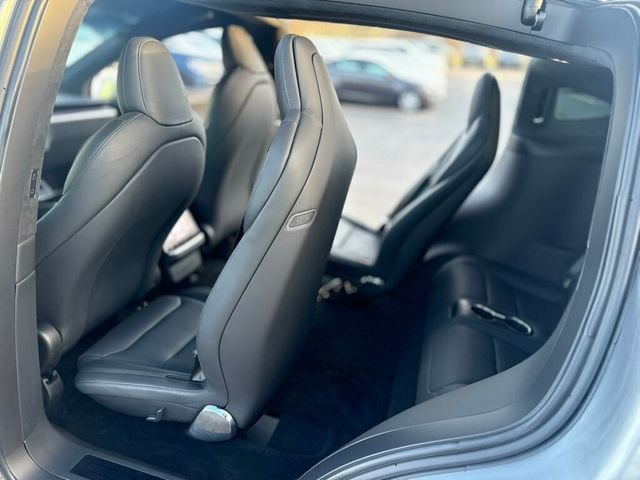 2024 Tesla Model X AWD - 23003311 - 16