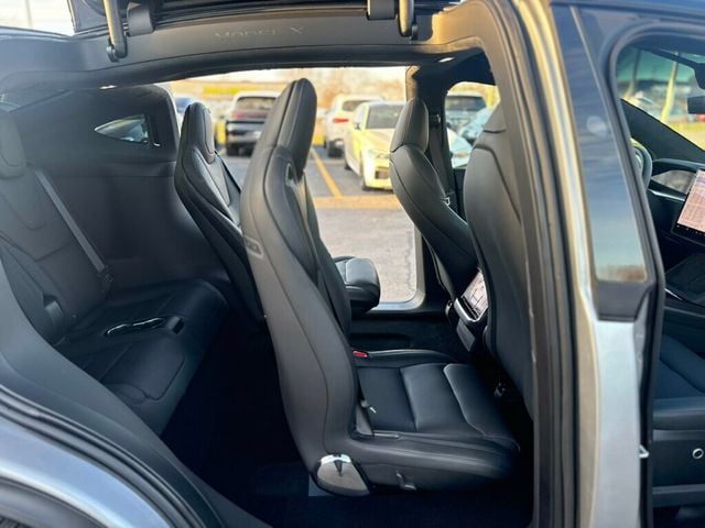 2024 Tesla Model X AWD - 23003311 - 19
