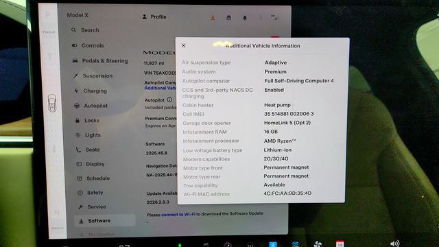 2024 Tesla Model X AWD w/ Cream Vegan Leather Interior - 23012962 - 13