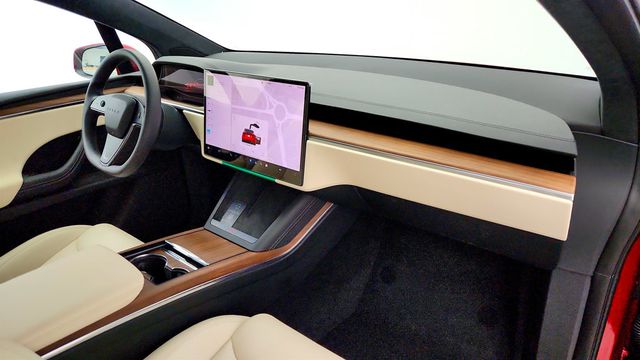 2024 Tesla Model X AWD w/ Cream Vegan Leather Interior - 23012962 - 26