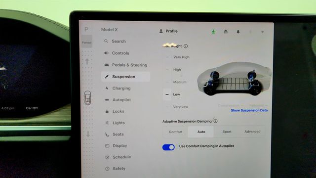 2024 Tesla Model X AWD with 7 Seat Interior & Yoke Steering Wheel - 23010950 - 16