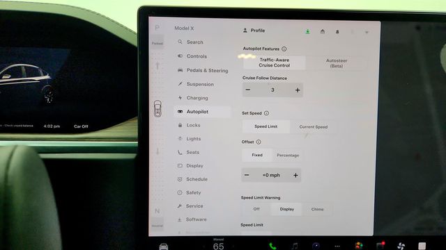 2024 Tesla Model X AWD with 7 Seat Interior & Yoke Steering Wheel - 23010950 - 18
