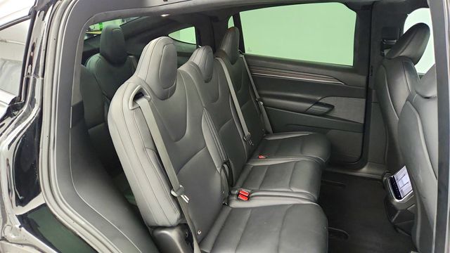 2024 Tesla Model X AWD with 7 Seat Interior & Yoke Steering Wheel - 23010950 - 27
