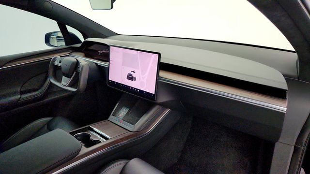 2024 Tesla Model X AWD with 7 Seat Interior & Yoke Steering Wheel - 23010950 - 29
