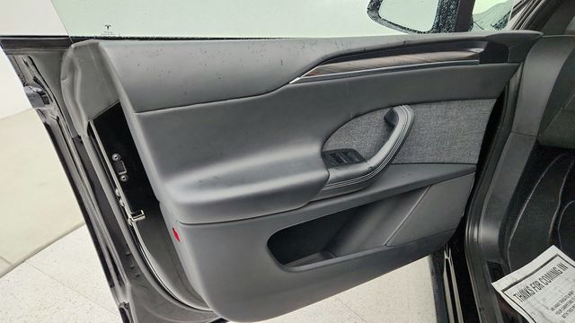 2024 Tesla Model X AWD with Yoke Steering Wheel - 22951461 - 9