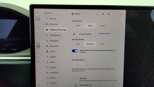 2024 Tesla Model X AWD with Yoke Steering Wheel - 22951461 - 16