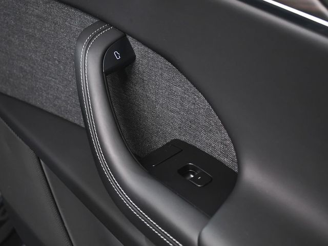 2024 Tesla Model X Base - 22994475 - 22