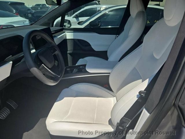 2024 Tesla Model X Plaid AWD - 22940161 - 29