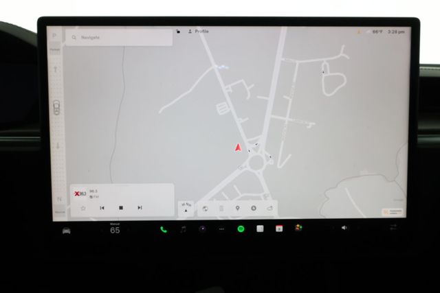 2024 Tesla Model X Plaid AWD with Yoke Steering Wheel - 22866358 - 24