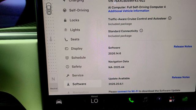 2024 Tesla Model X Plaid AWD w/ White & Black Vegan Leather Interior - 23081747 - 15