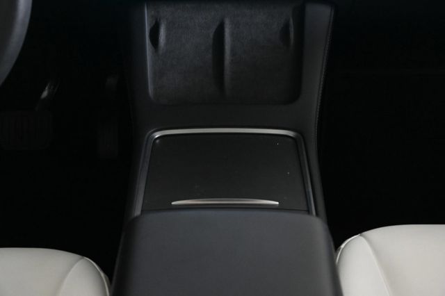 2024 Tesla Model Y  - 22953513 - 12