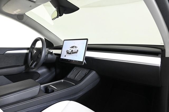 2024 Tesla Model Y  - 22953513 - 13