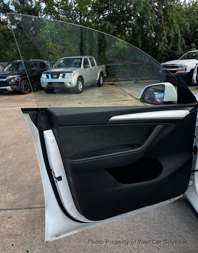 2024 Tesla Model Y  - 23081540 - 22