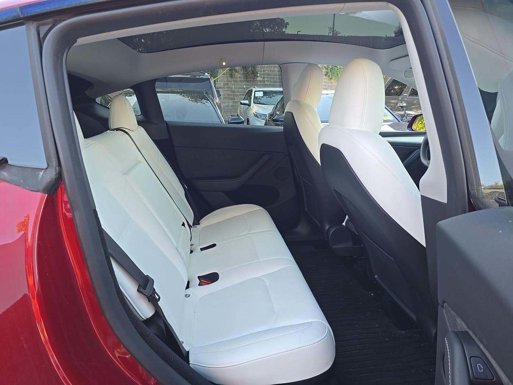 2024 Tesla Model Y DUAL MOTOR! HARDWARE 4! WHITE GUTS! UNDER FULL FACTORY WARRANTY! - 23090060 - 10