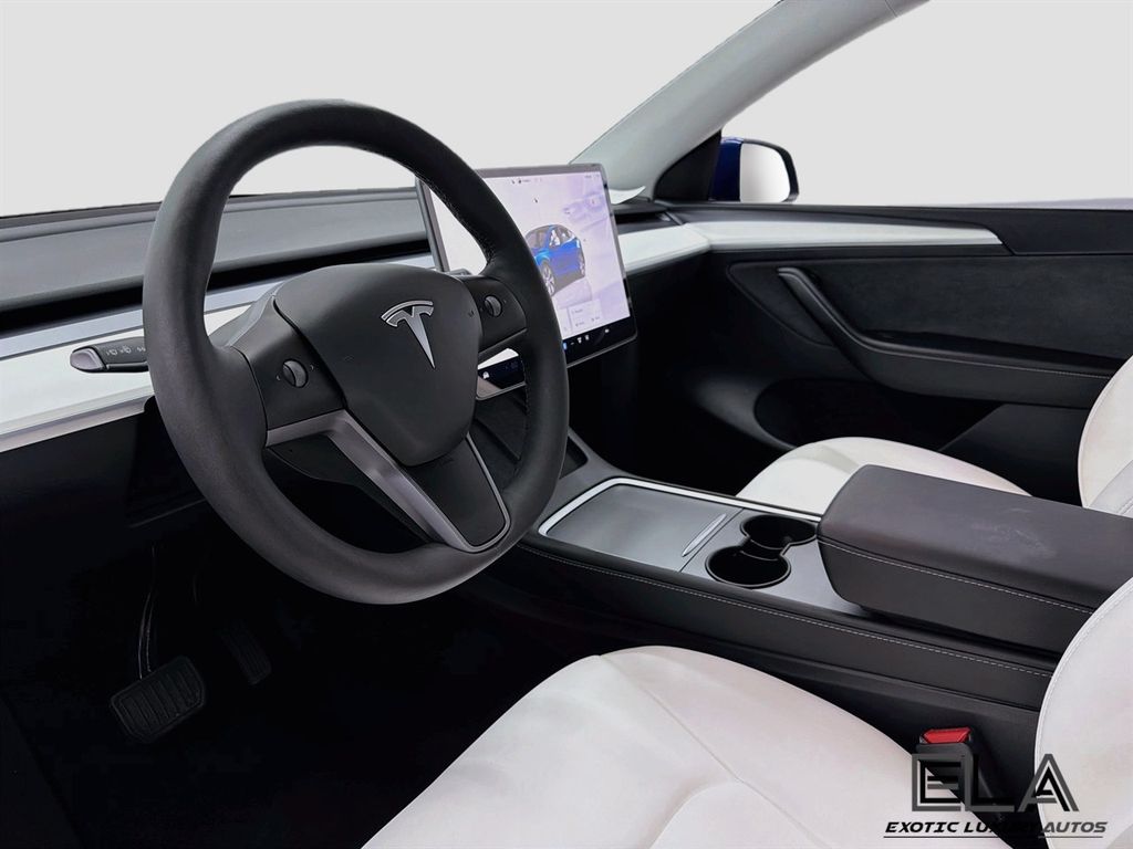 2024 Tesla Model Y HARDWARE 4! LONG RANGE! ALL WHEEL DRIVE! WHITE INTERIOR!  - 23065041 - 11