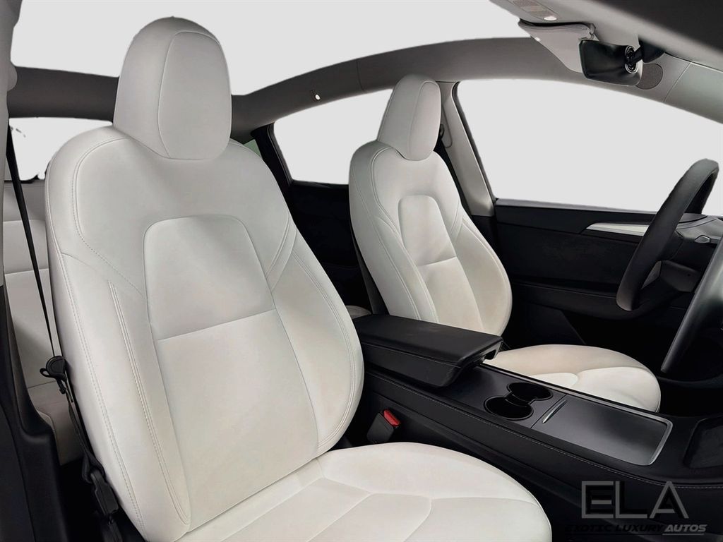 2024 Tesla Model Y HARDWARE 4! LONG RANGE! ALL WHEEL DRIVE! WHITE INTERIOR!  - 23065041 - 31