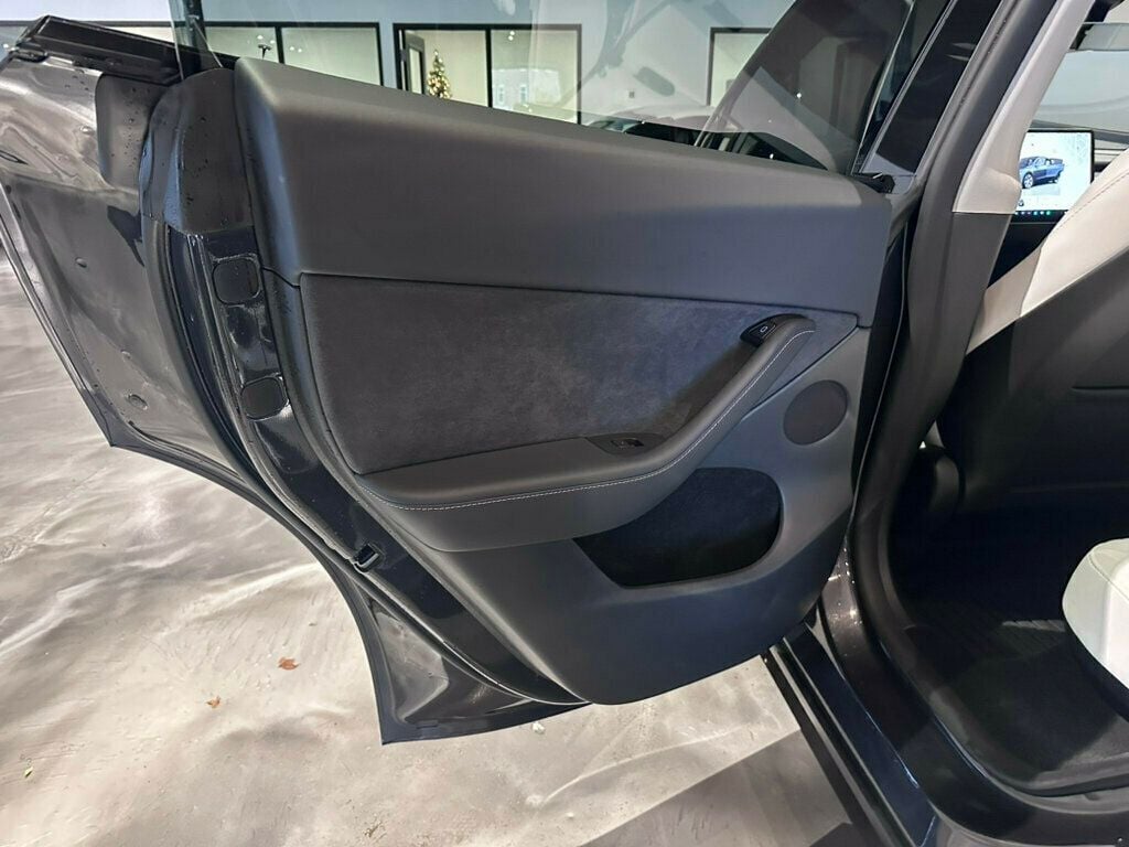 2024 Tesla Model Y LocalTrade/HtdSeats/DualZoneClimate/FSD Capability/GlassRoof - 22699486 - 12