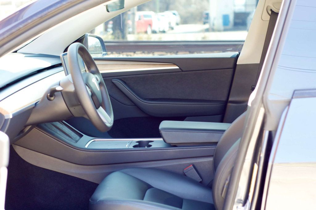 2024 Tesla Model Y LocalTrade/LongRange/HeatedFront&RearSeats/AerialViewCamera - 22982456 - 17