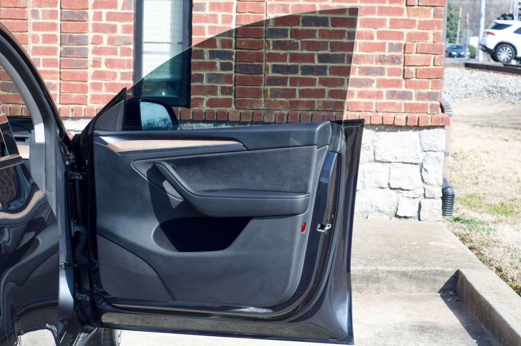 2024 Tesla Model Y LocalTrade/LongRange/HeatedFront&RearSeats/AerialViewCamera - 22982456 - 31