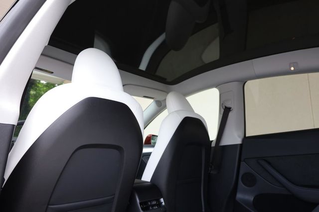2024 Tesla Model Y Long Range - 23027870 - 18